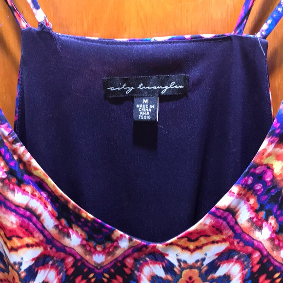 Abstract Patterned Dress - Picture 3 of 4